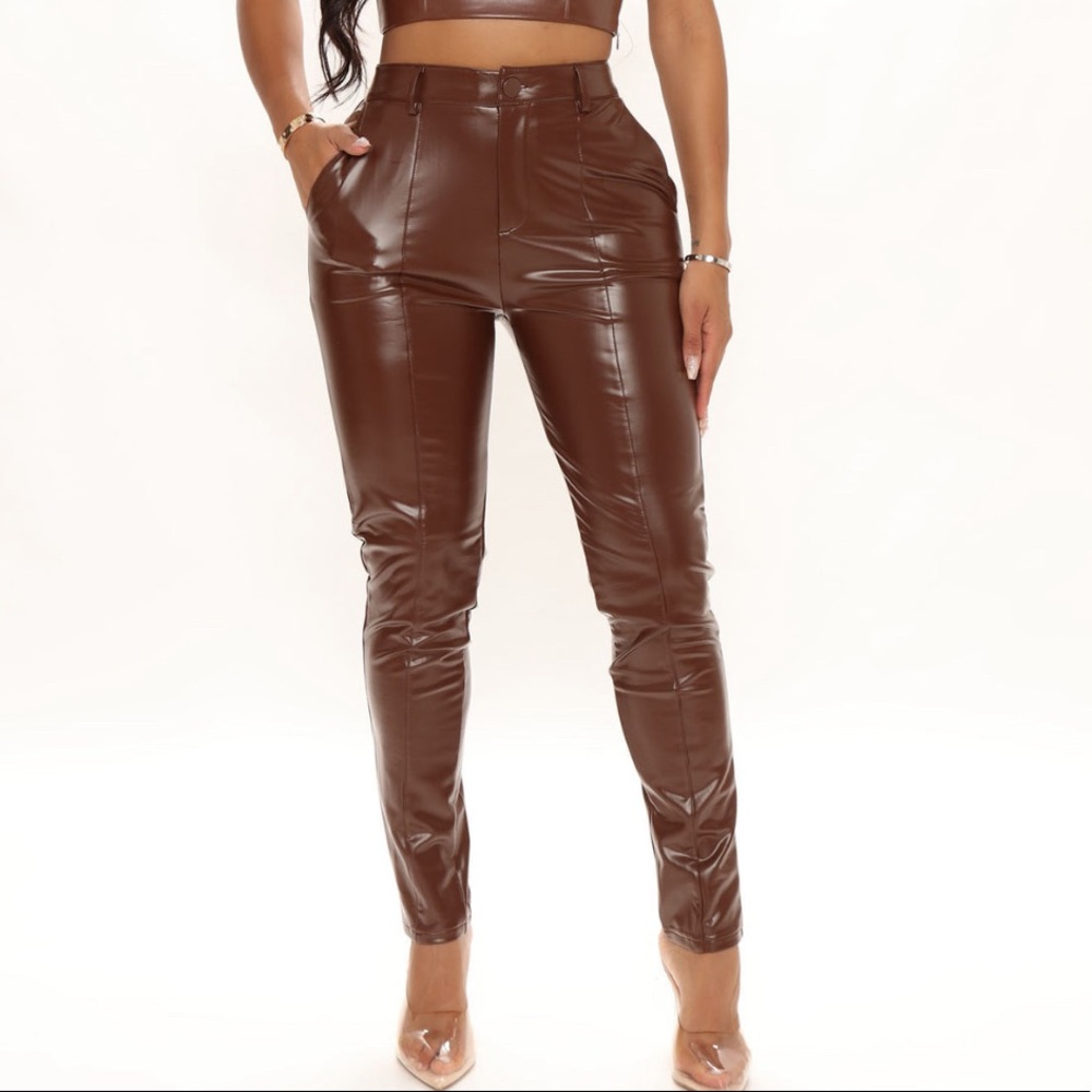Gotta Have It Faux Leather Pant - Chocolate